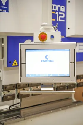 CNC управление Cone TC на абкант преса CoastOne